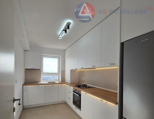  Vedere spre Munți & Confort , Apartament 3 camere, Casa Nobel – zona Coresi