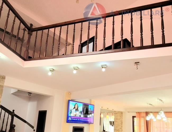 Casa caldurasa si primitoare in zona Florilor, Brasov