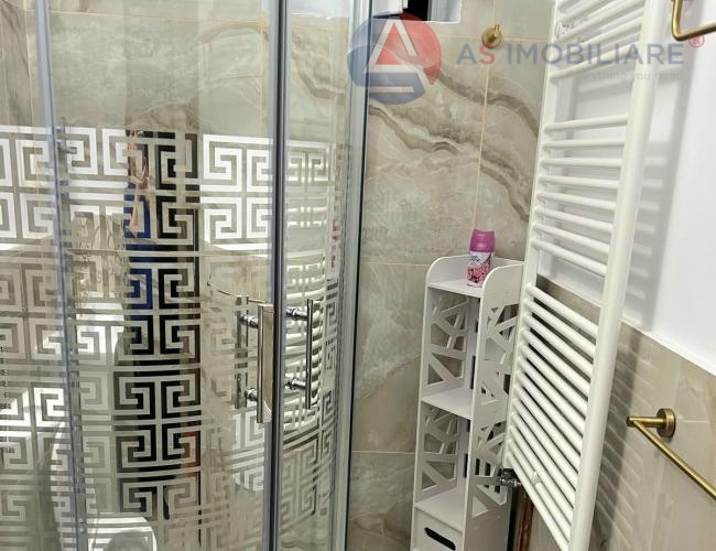 Oportunitate! Apartament 3 camere la Mansarda cu vedere spre Tampa