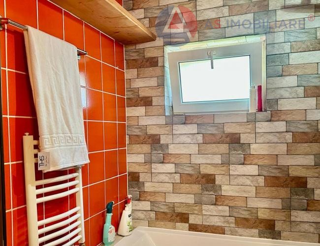 Apartament 3 camere – renovat, parter, zona Crângului – Sfântu Gheorghe