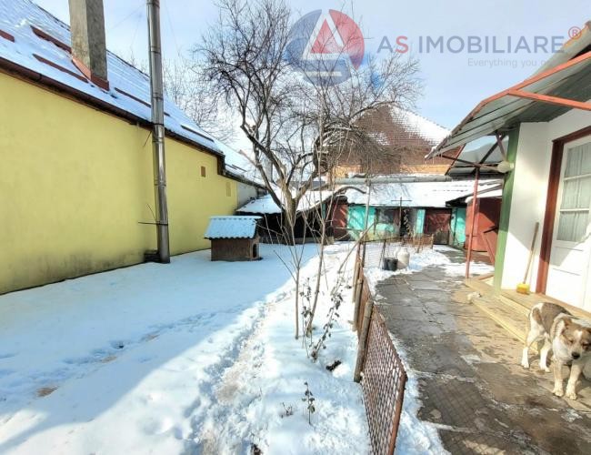 Casa intr-o zona linistita, Cristian, Brasov