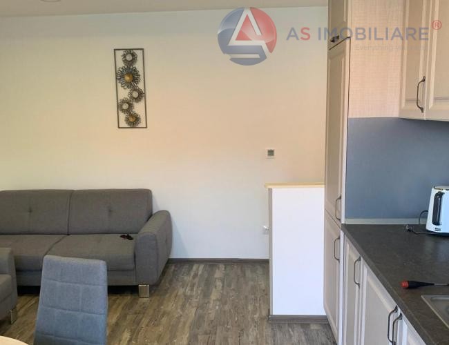 Apartament 3 camere cu gradina proprie intr-un bloc nou, Avram Iancu, Brasov