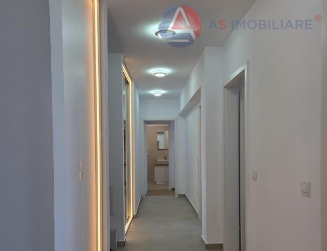  Vedere spre Munți & Confort , Apartament 3 camere, Casa Nobel – zona Coresi