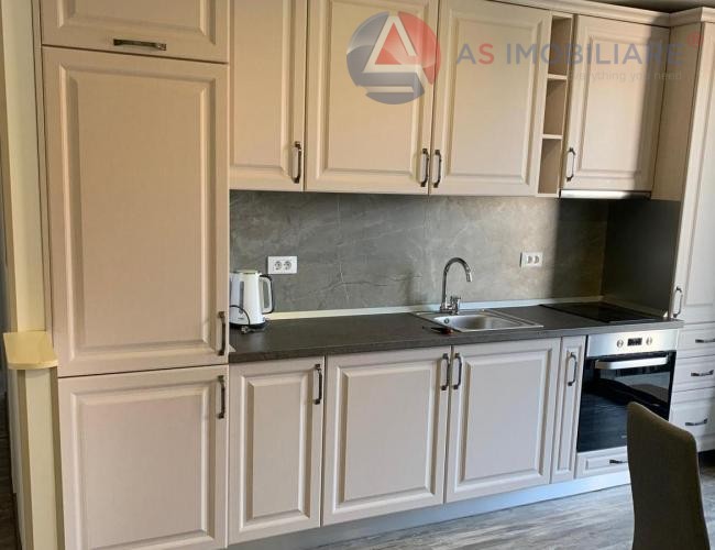 Apartament 3 camere cu gradina proprie intr-un bloc nou, Avram Iancu, Brasov
