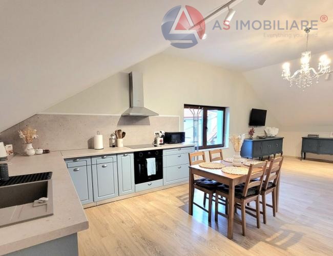Oportunitate investitionala Casa cu 2 apartamente in zona Scheii Brasovului
