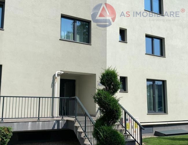 Apartament 3 camere cu gradina proprie intr-un bloc nou, Avram Iancu, Brasov