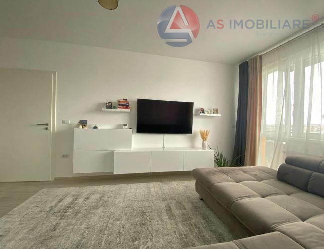 Apartament 2 camere zona Tractoru, Coresi