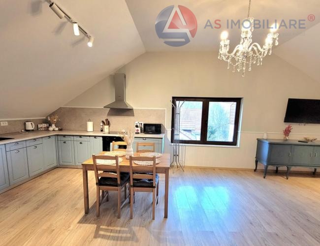 Oportunitate investitionala Casa cu 2 apartamente in zona Scheii Brasovului