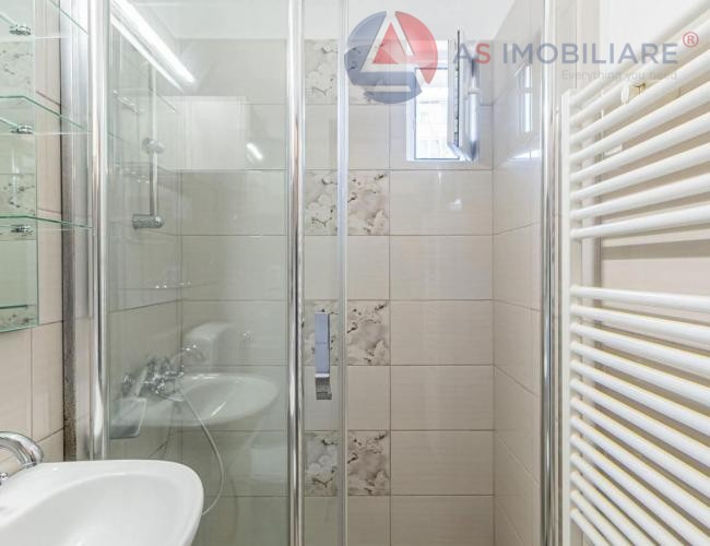 Apartament 2 camere parter, renovat & utilat, zona Astra, Brasov