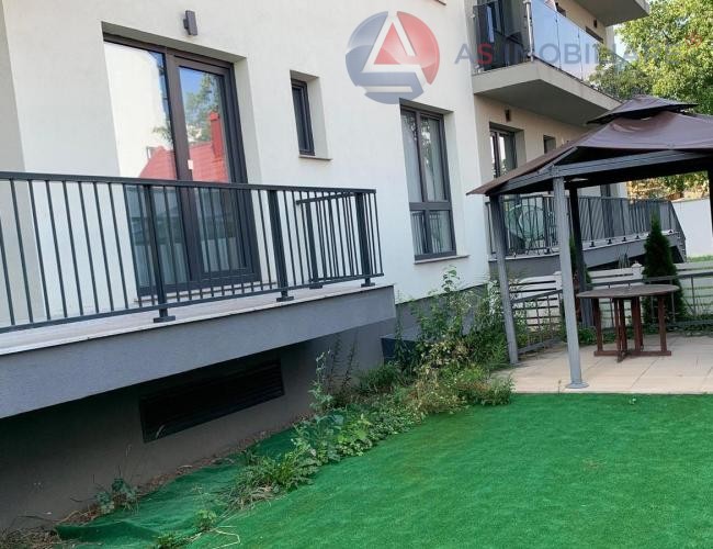 Apartament 3 camere cu gradina proprie intr-un bloc nou, Avram Iancu, Brasov
