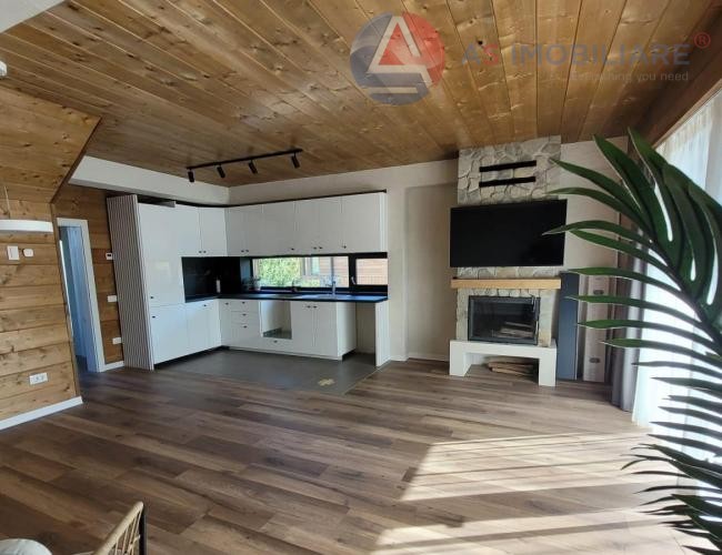 Casă de vacanță modernă P+M (Construcție 2023) – Teren 400 mp, Șemineu & Vedere Panoramică, Rasnov- Glajerie