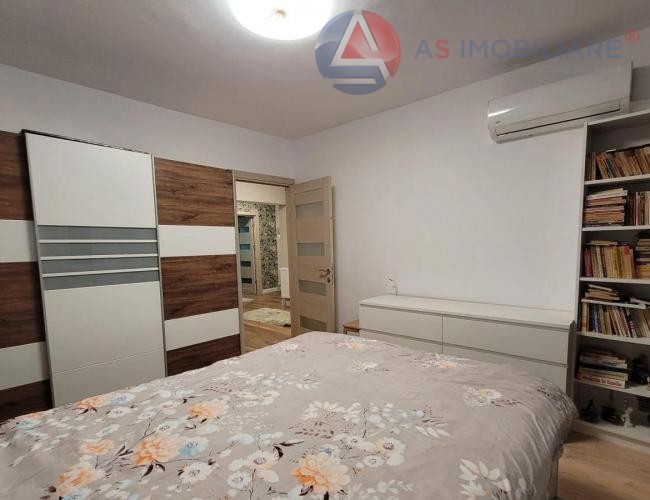 Apartament 3 camere decomandat 86mp, zona Bulevardul Grivitei, Brasov