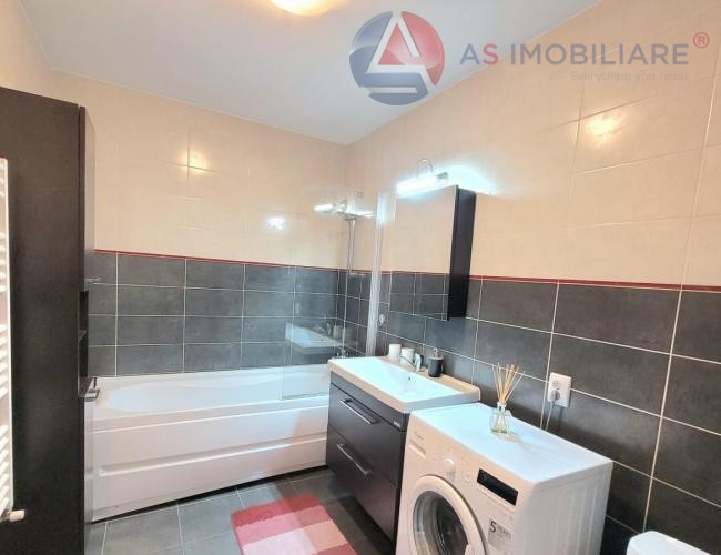 Apartament 3 camere, zona Coresi, Brasov