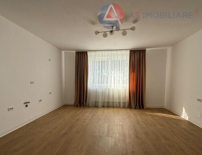 Apartament modern cu 2 camere, curte și garaj | Locație premium în Brașovul Vechi