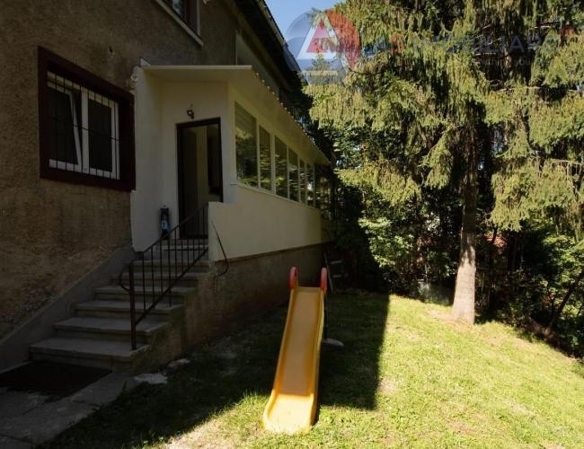 Studio Modern cu Aer Istoric – Centrul Vechi, Brașov