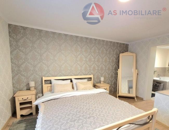 Oportunitate investitionala Casa cu 2 apartamente in zona Scheii Brasovului