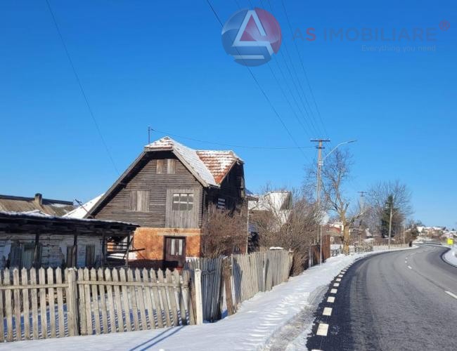Oportunitate Unică! Teren 10.669 mp în Moieciu de Jos – Natură Pură, Pârâu și Potențial Turistic Maxim