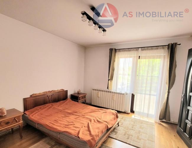 Casa caldurasa si primitoare in zona Florilor, Brasov
