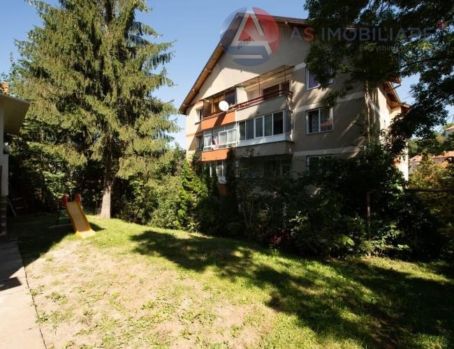 Studio Modern cu Aer Istoric – Centrul Vechi, Brașov