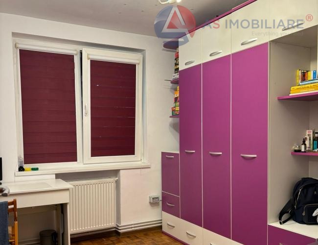 Apartament 4 camere insorit si spatios, zona Centru Civic, Brasov
