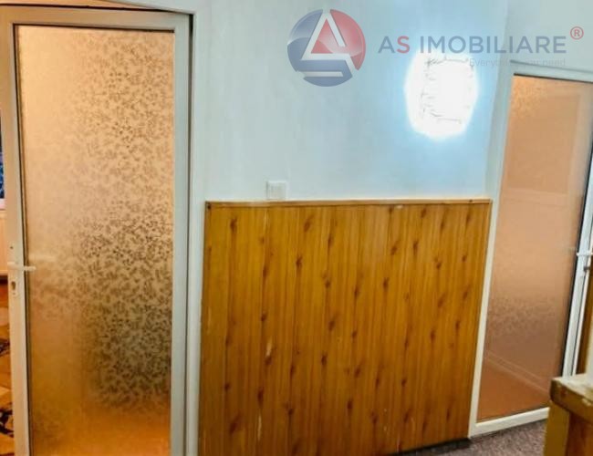 Apartament 3 Camere la pret de 2 Camere – Zonă Gemenii/Vlahuță