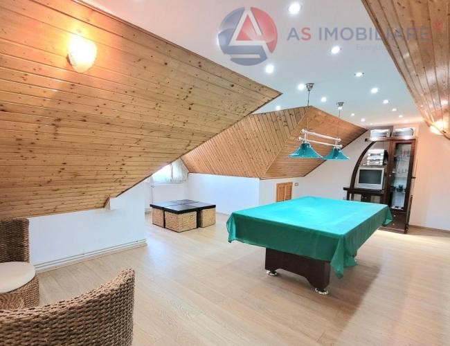 Casa caldurasa si primitoare in zona Florilor, Brasov