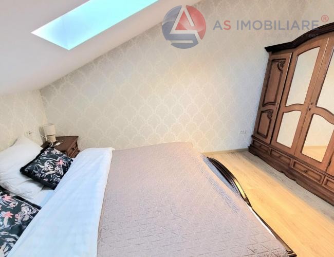 Oportunitate investitionala Casa cu 2 apartamente in zona Scheii Brasovului