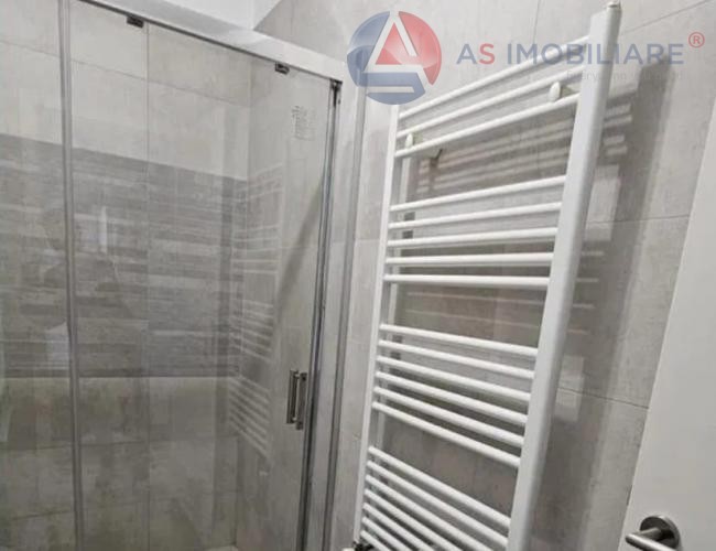 Apartament 3 camere Kasper Coresi, Brasov
