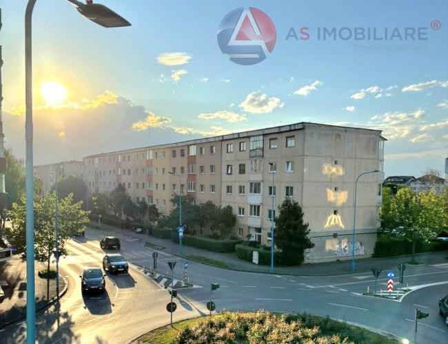 Apartament 2 camere zona Tractoru, Brasov