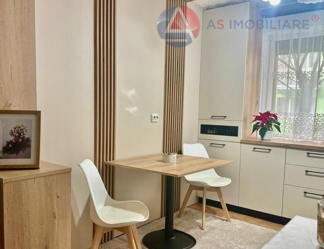 Apartament 3 camere – renovat, parter, zona Crângului – Sfântu Gheorghe
