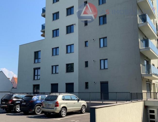 Apartament 3 camere cu gradina proprie intr-un bloc nou, Avram Iancu, Brasov