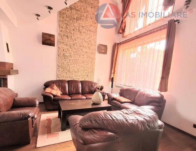 Casa caldurasa si primitoare in zona Florilor, Brasov