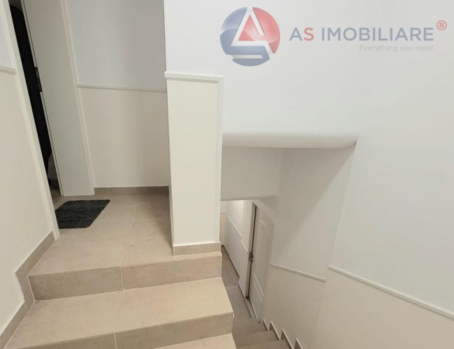 Oportunitate investitionala Casa cu 2 apartamente in zona Scheii Brasovului