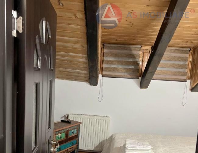 Oportunitate! Apartament 3 camere la Mansarda cu vedere spre Tampa
